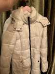 Geaca alba cu gluga Primark