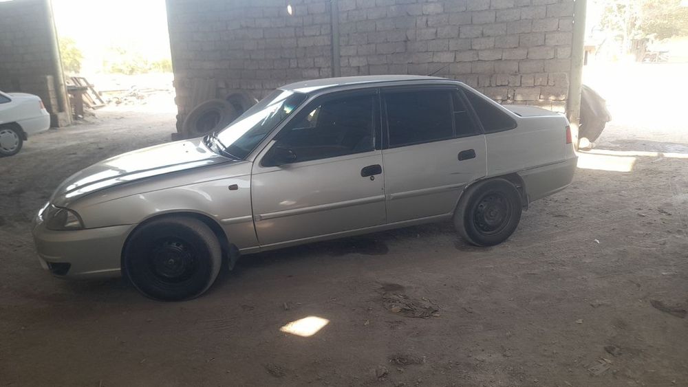 Neksiya 2   1.6 dons  .