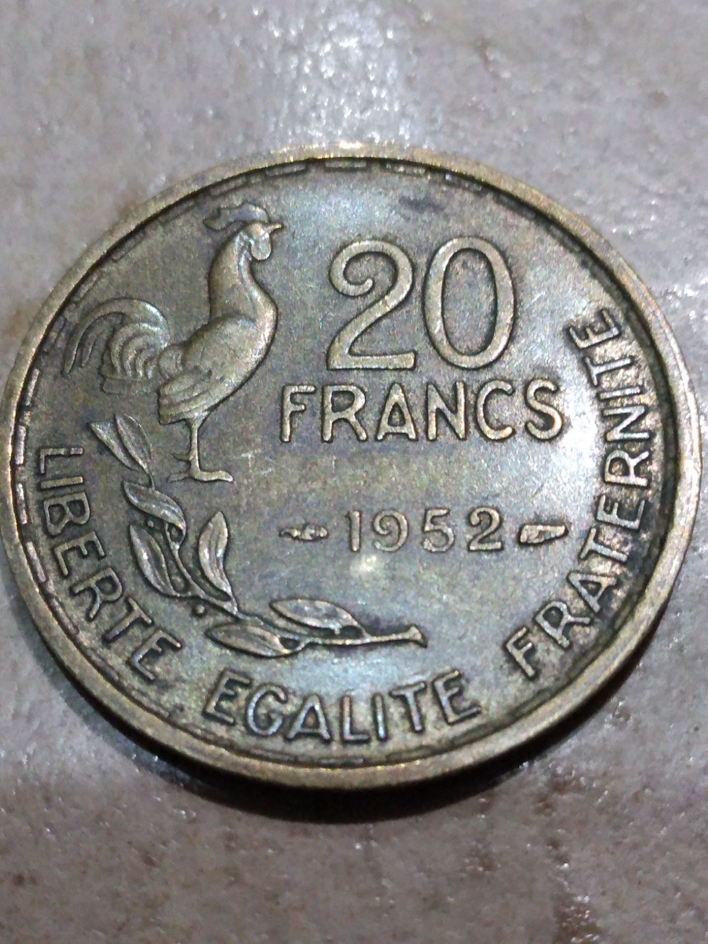 Vand monezi vechi 20 francs,1 ore , 1 dinar si 5 schilling
