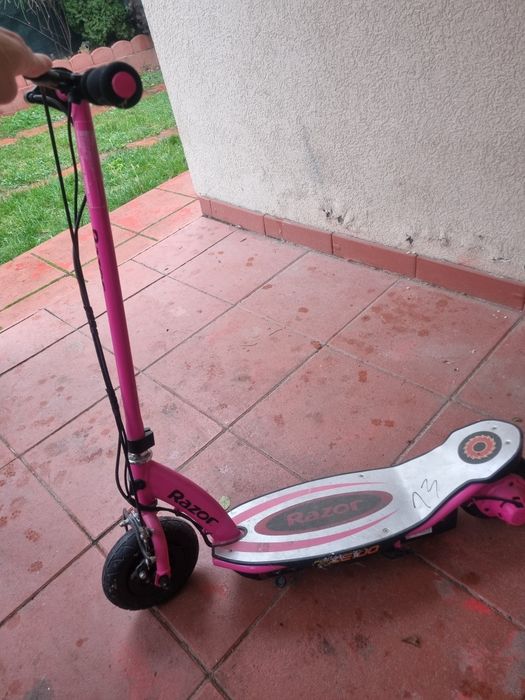 Trotineta electrica razor fete