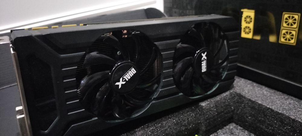 Продам видеокарту GTX 1070 TI