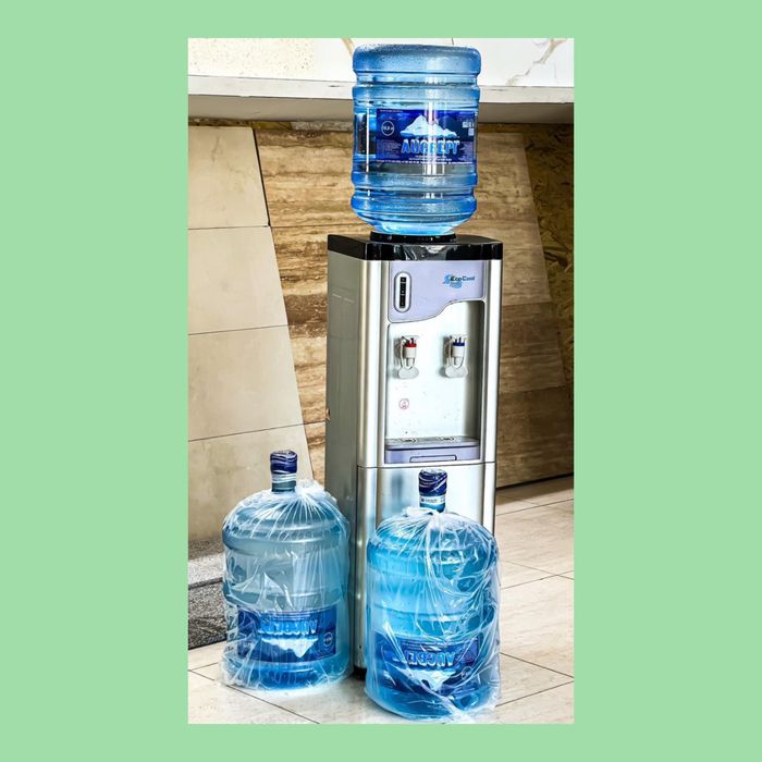 Доставка воды 19 литров ! Бесплатная доставка