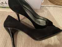 Superbe SANDALE STILETTO Guess - piele intoarsa - 40