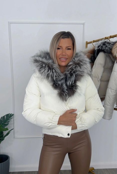 Geaca dama fâș guler blana naturala de vulpe captuseala puf de gasca