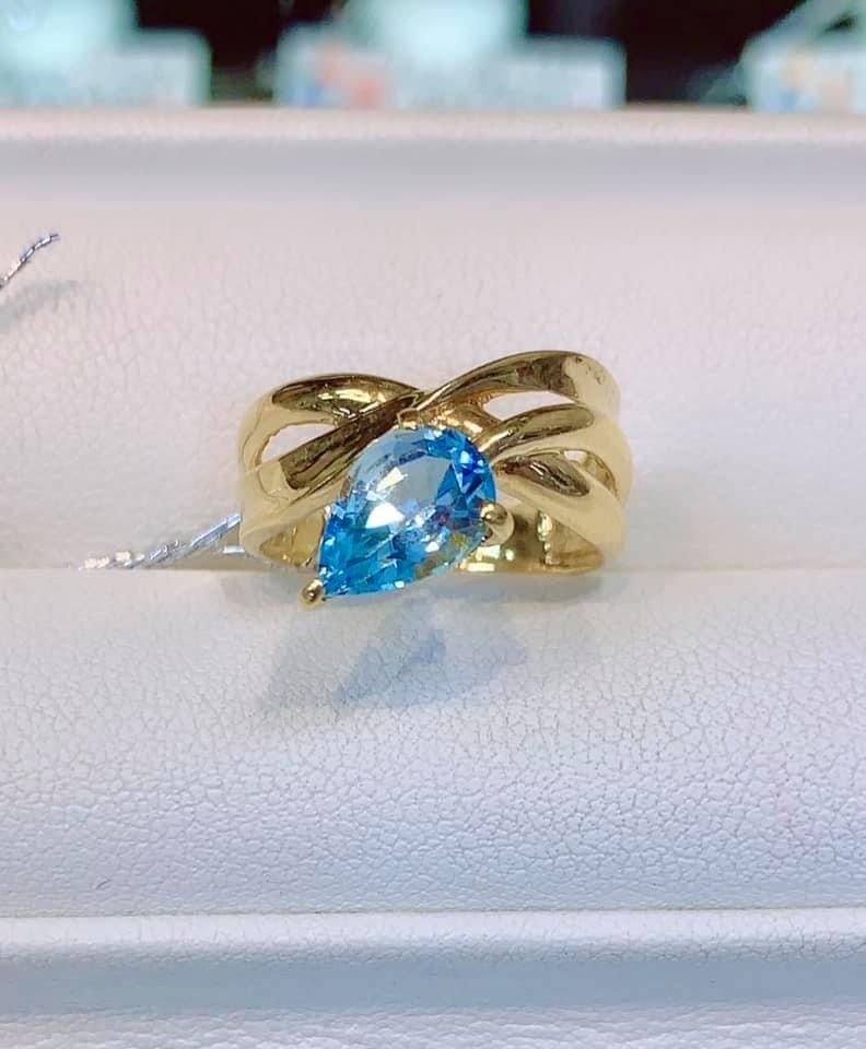 Inel blue topaz 18k