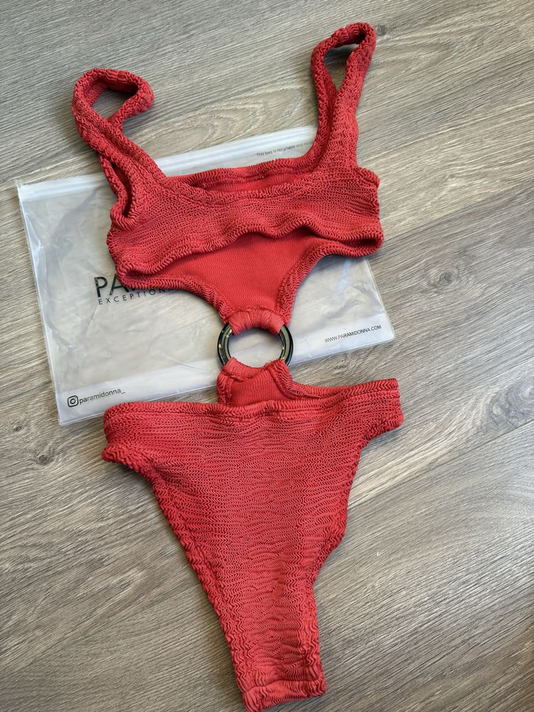 Бански Paramidonna