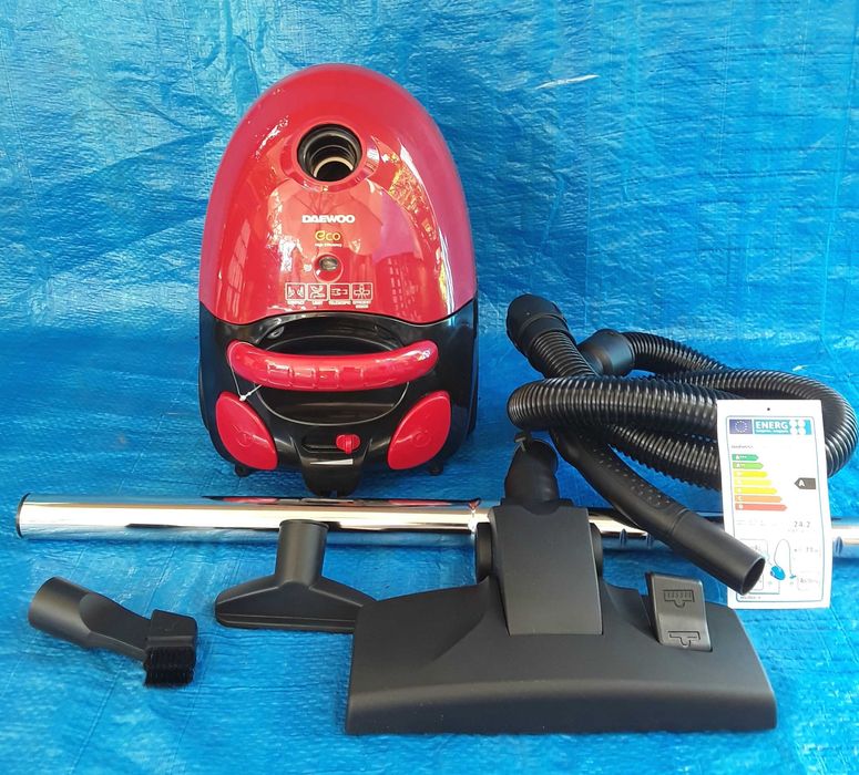 Aspirator compact DAEWOO cu sac permanent NOU - 195 Lei