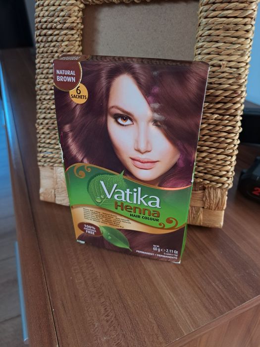 Vând vopsea par fără amoniac Vatika