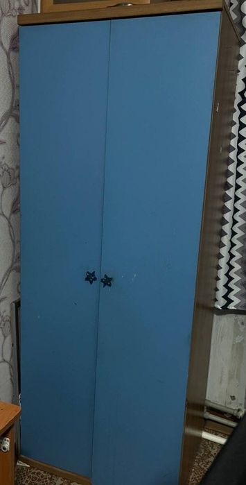 Продам шкаф б/у дешево