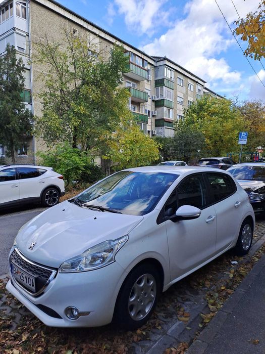 Peugeot 208, 1.4 diesel, 234000 km, 2013