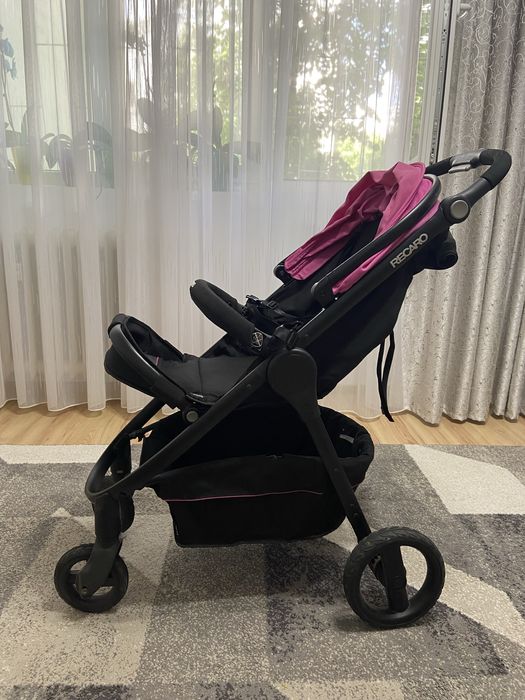 Recaro bine intretinut.