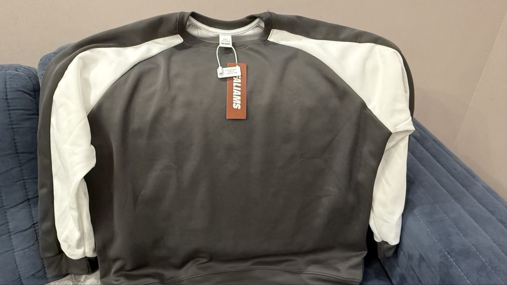 Свитер отличного качества