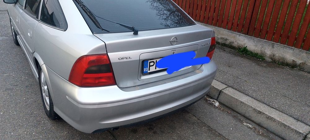 Opel vectra b 1'6-16V pentru programul rabla