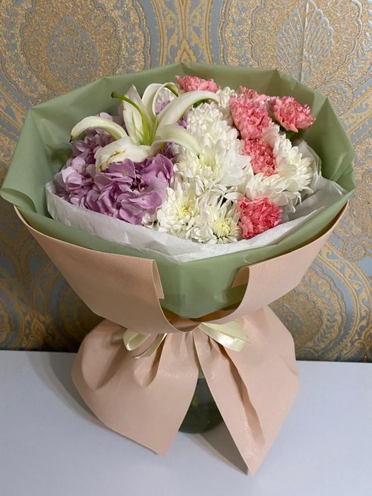 Букет цветов свежий