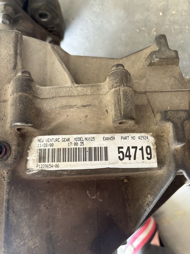 Раздатка BMW x5 2001 4.4 benzin