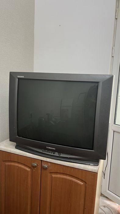 Продам телевизор самсунг