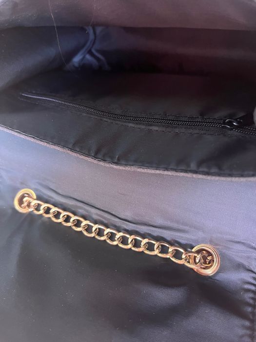 Черна дамска чанта