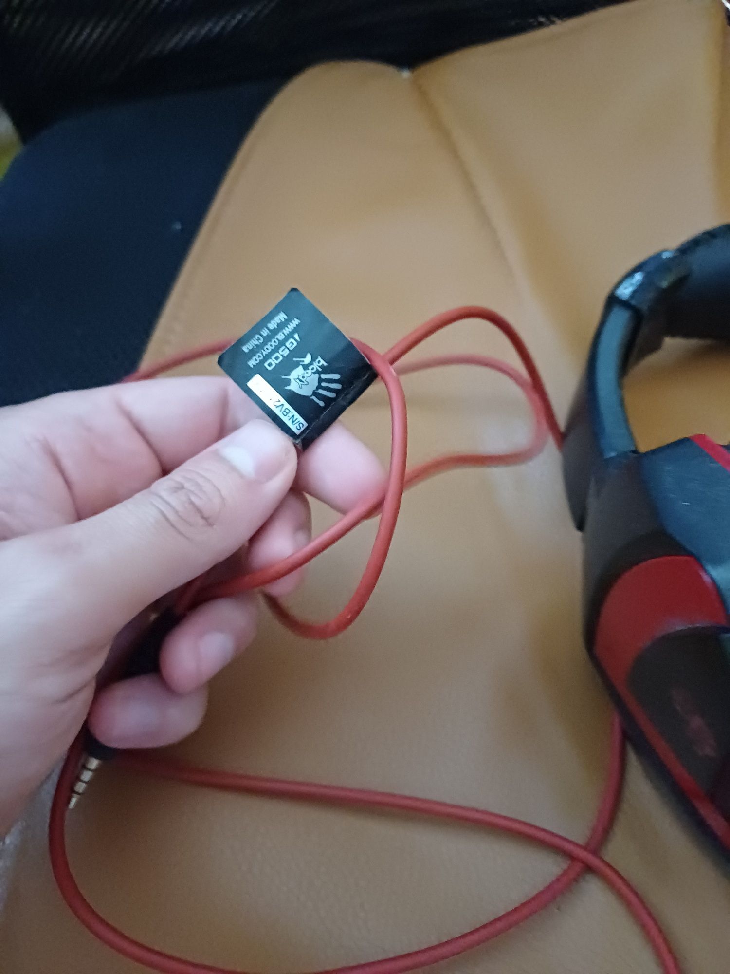 A4tech геймърски слушалки