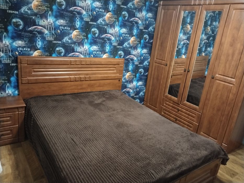 Продам спальный гарнитур не дорого!