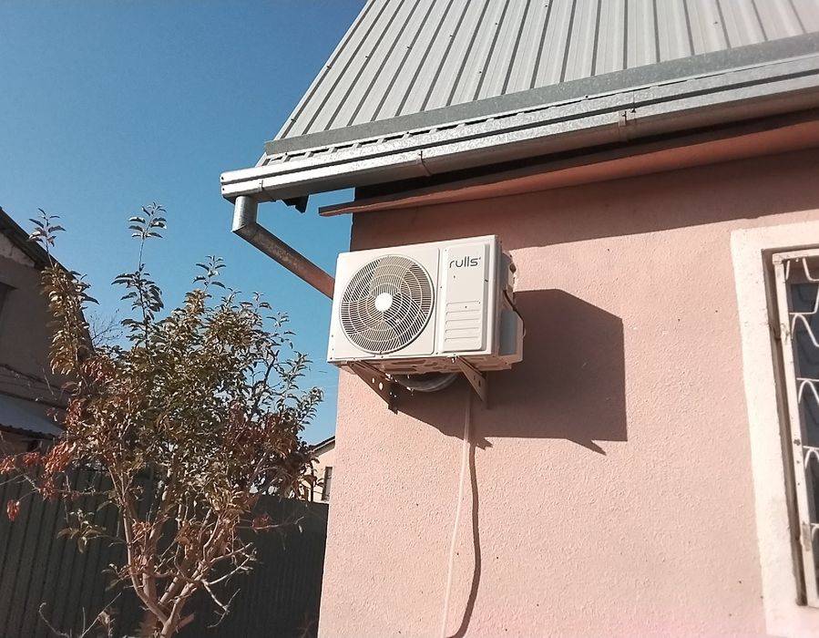 Продам срочно кандиционер - rulls инвектор