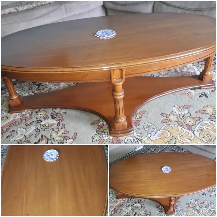 Masă de sufragerie din lemn masiv , ovală