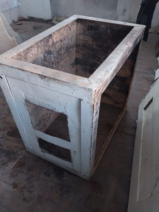 Продам каркас для печки.в хорошем состоянии.продаю из за ненадобностью