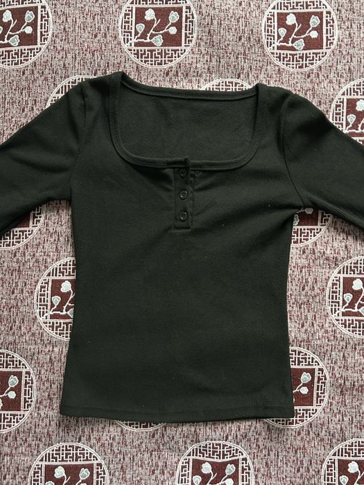 Женская одежда, разная.