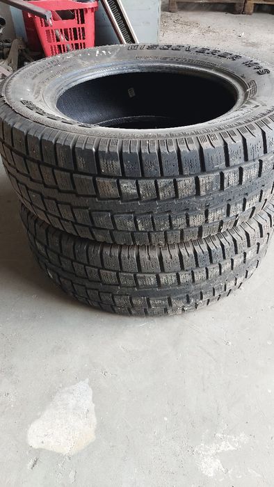 Anvelope 235/65/R17 M+s