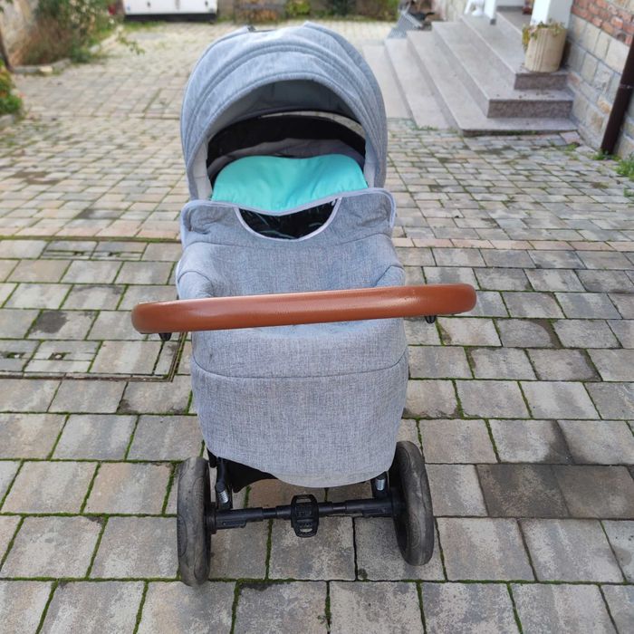 Бебешка количка Bexa U105