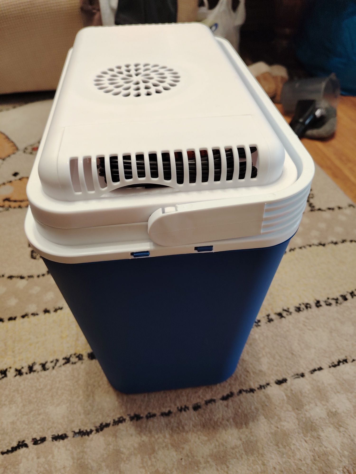 Хладилна чанта 12v/ 24l. Atlantic