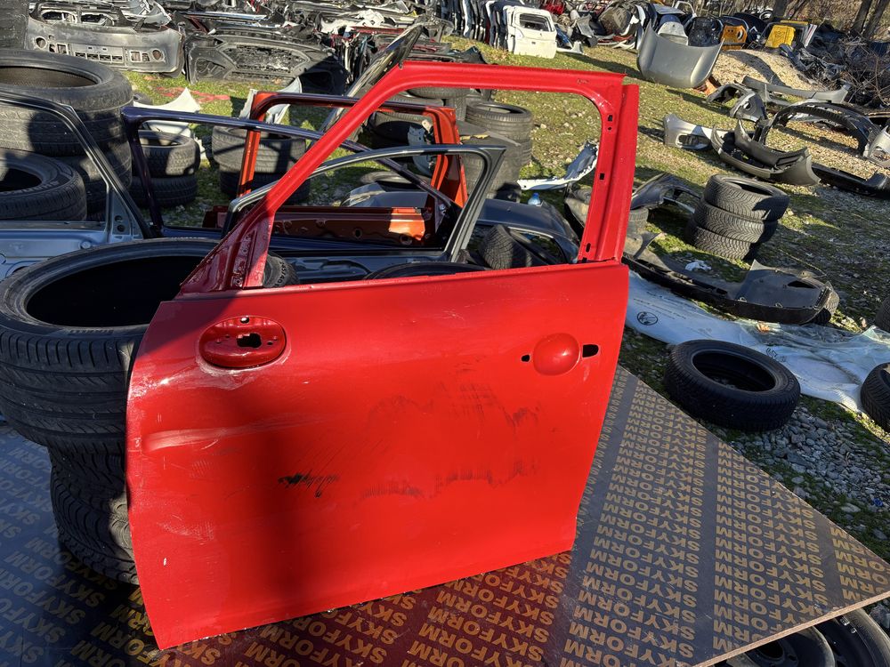 Врата Mini Countryman