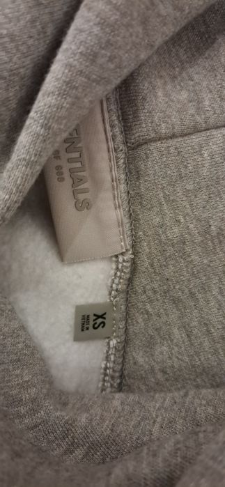 Сиво худи на Essentials/ Grey hoodie Essentials Fear of God