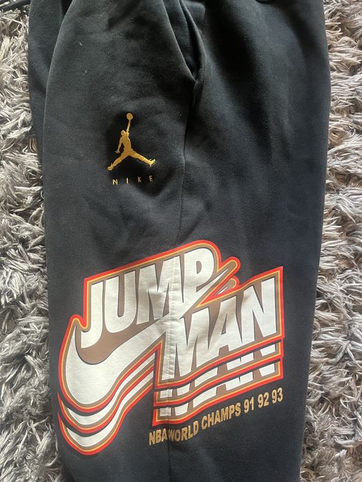 Pantaloni Jordan Marimea L