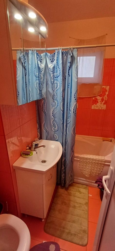 Vând apartament in Motru