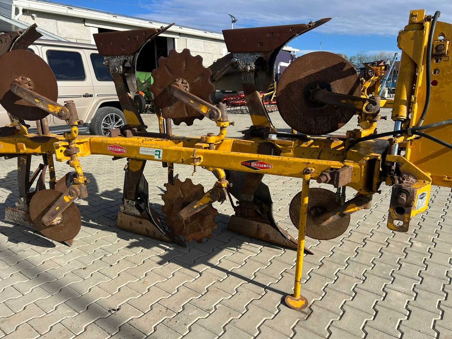 Обръщателен плуг Rumptstad – минимум 100 к.с., 3 бразди