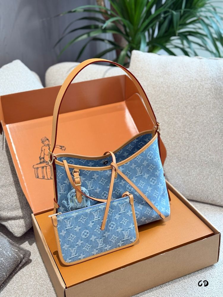 Geanta Louis Vuitton 30