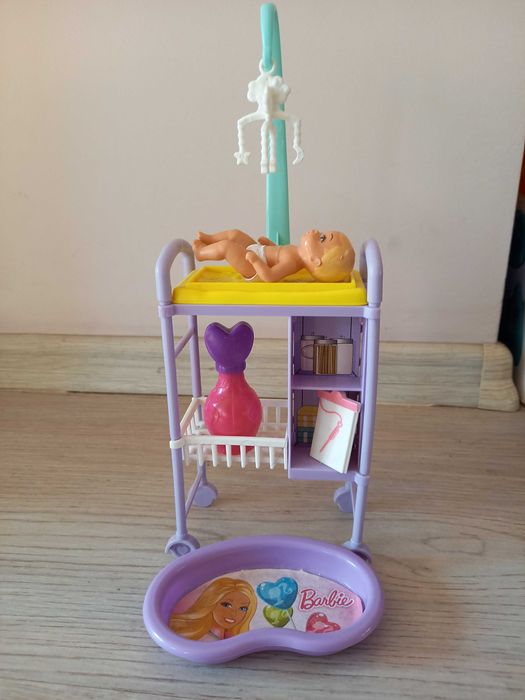 Seturi Barbie surori Chelsea, Stacie, dulap accesorii, doctor papusa