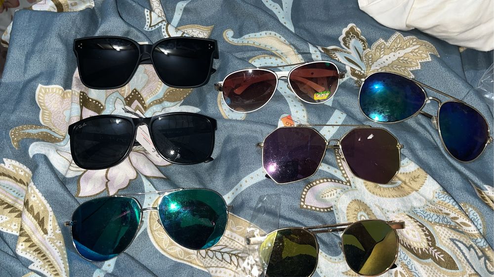 Очки солнцезащитные