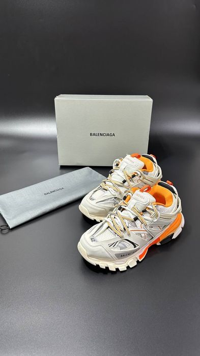 Обувки Balenciaga Track Бял-оранжев - Всички размери и цветове