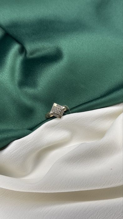 Рассрочка 0% по9893 в месяц Кольцо с камнями 585 пробы