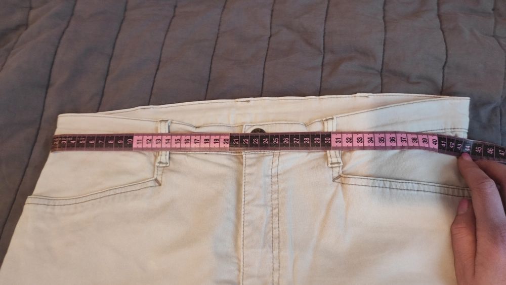 Pantaloni barbati - jeans - mărime L