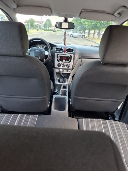 Ford Focus/1.6 Benzină +G.P.L OMOLOGAT/An 2009 Luna 10
