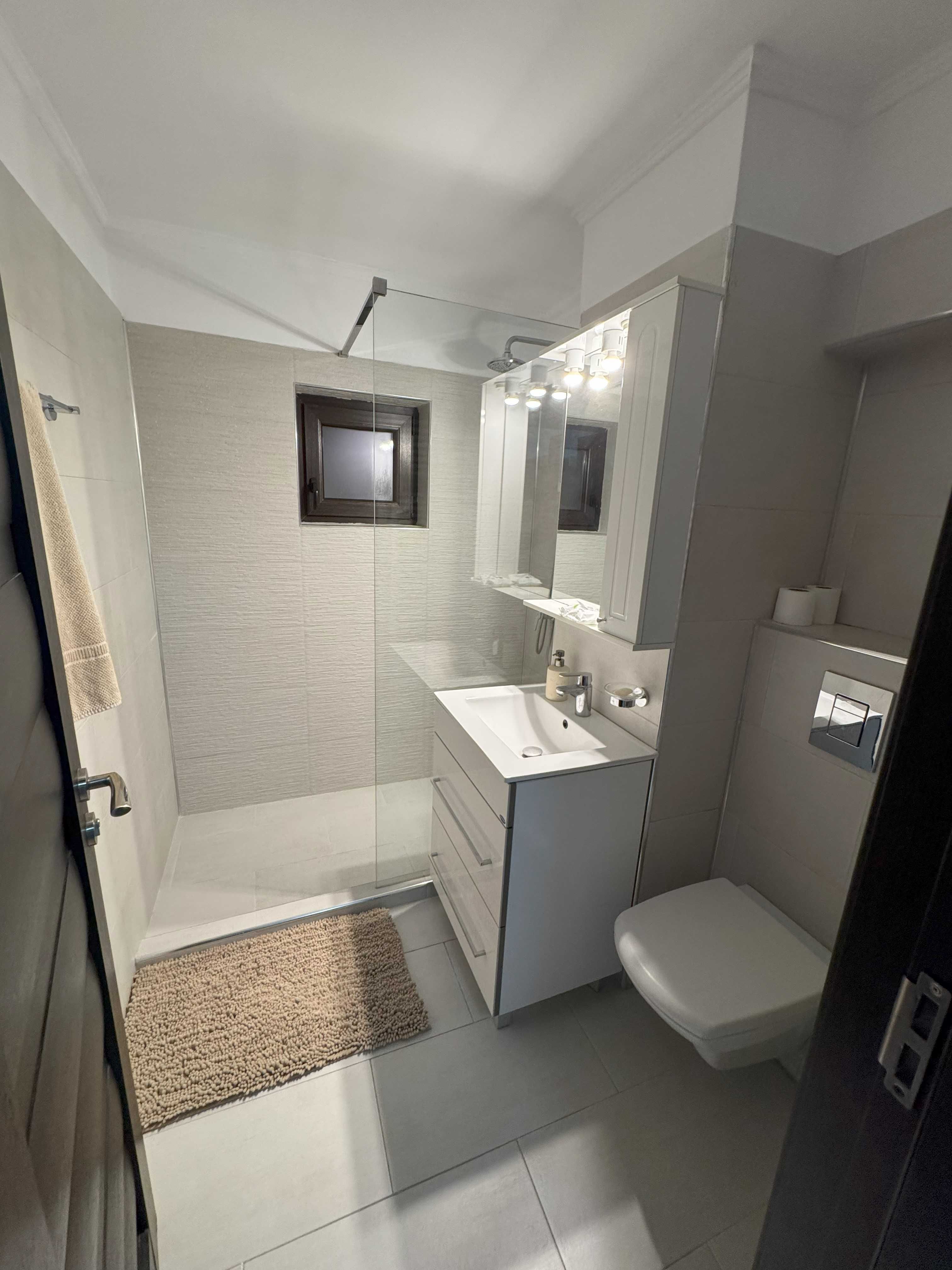 4 camere | micro 3 | mobilat | 108 mp |