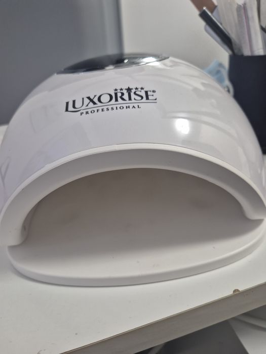 Vand lampa led manichiura