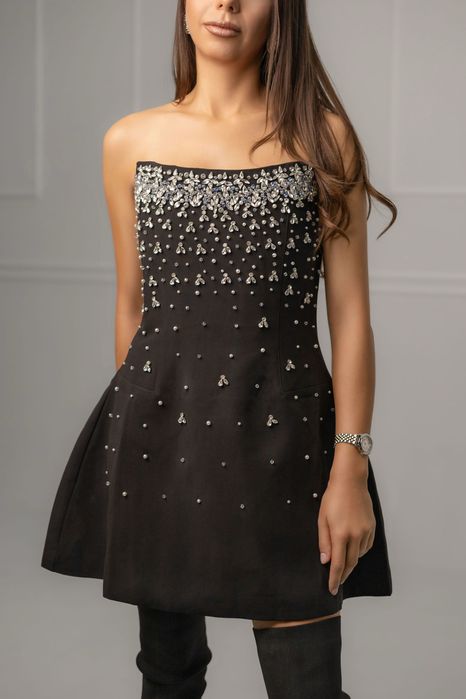 Официална рокля или сет