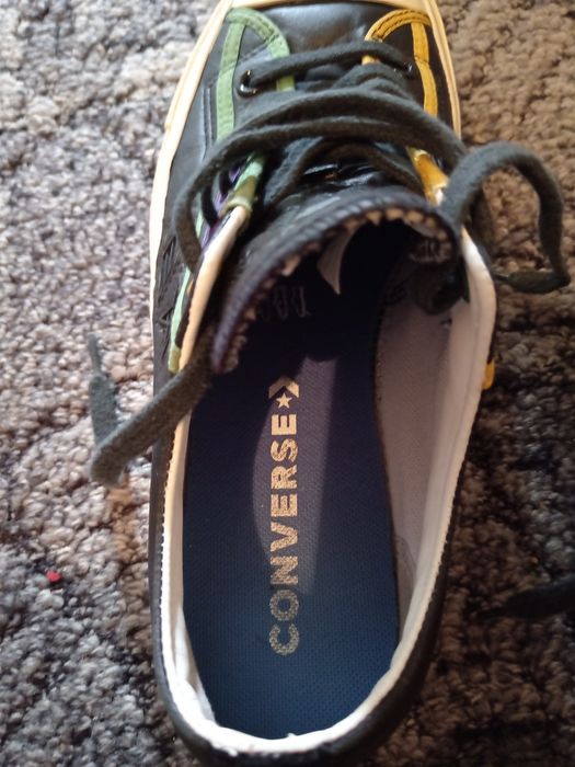 Teniși converse piele mărimea 41 originali în 2 culori ediție limitată