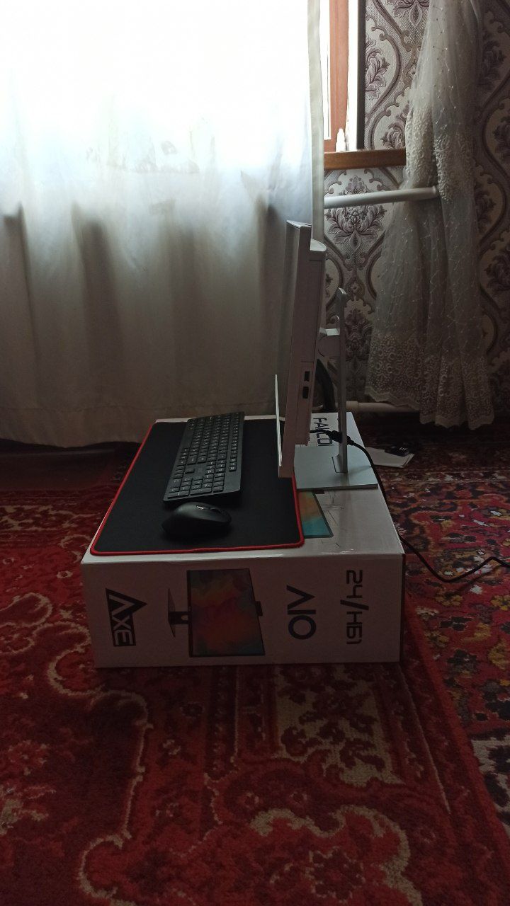 Срочно! Моноблок AXE /24/ core i5-2400 / 8ГБ / SSD 512 ГБ
