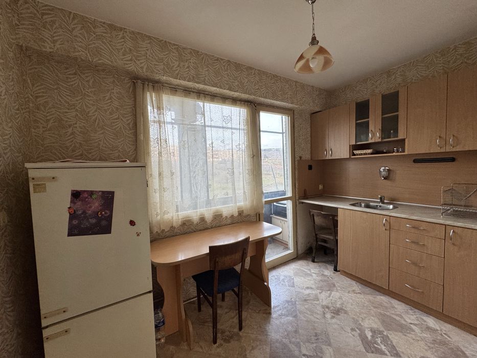 Продава се Двустаен апартамент в Казанлък - 64 кв.м за 1036 €/кв.м - Снимка #4