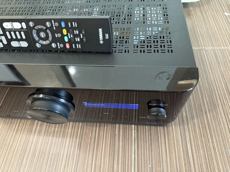 Yamaha RX-V4A Bluetooh Wi fi Като нов