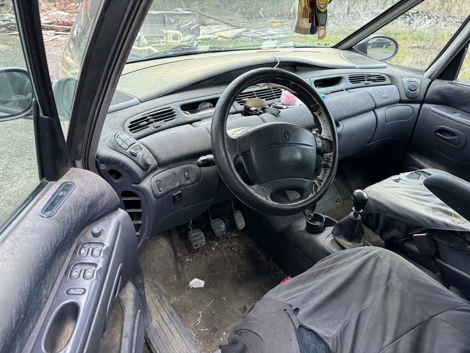 Рено Еспейс 2.0i 16v 1999г На Части